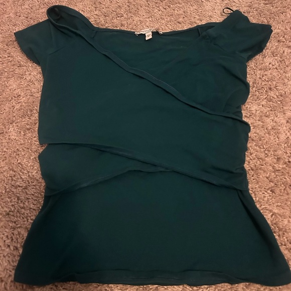 Express off the shoulder Short Sleeve Blouse - Picture 1 of 4